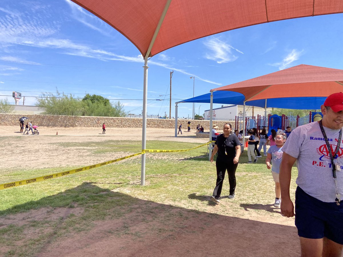 It was Fitness Friday! Thanks to our AWESOME PE Coaches for promoting the importance of an active lifestyle! @ycast1llo @ysleta @_IreneAhumada @DarleneMartEP