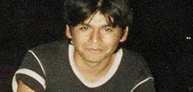 RadioUmbral's tweet image. Soy JOSÉ HUENANTE HUENANTE 
Tenía 16 años , de origen mapuche. 
Fui detenido por carabineros el 3 de septiembre de 2005,en Puerto Montt. 
La última vez que se me vio,era subido a un radiopatrullas.
Soy un Detenido Desaparecido en democracia

Y tú 
ME OLVIDASTE?