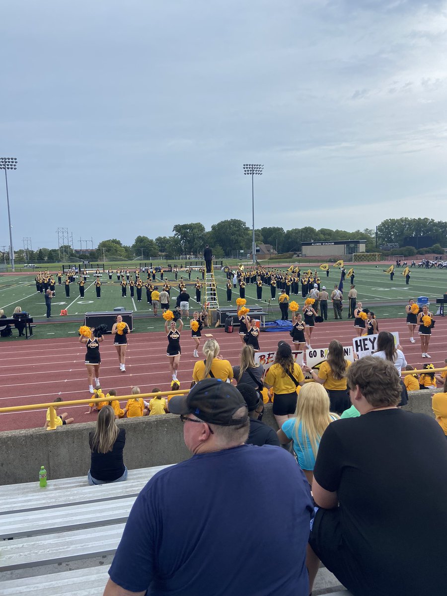 Luis Estrella tweet media