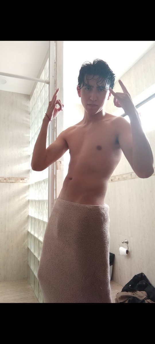 mike_cr01's tweet photo. Un bañito y a seguir con la vida :) https://t.co/dzAV8ZVcZu