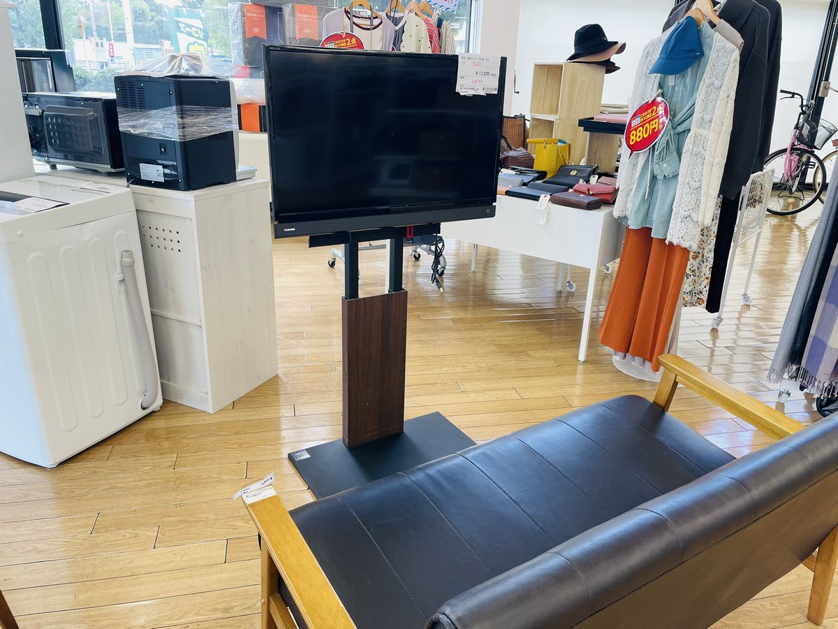 リユースのサカイでは 家具、家電を中心に販売してます✨ 持ち帰れなく