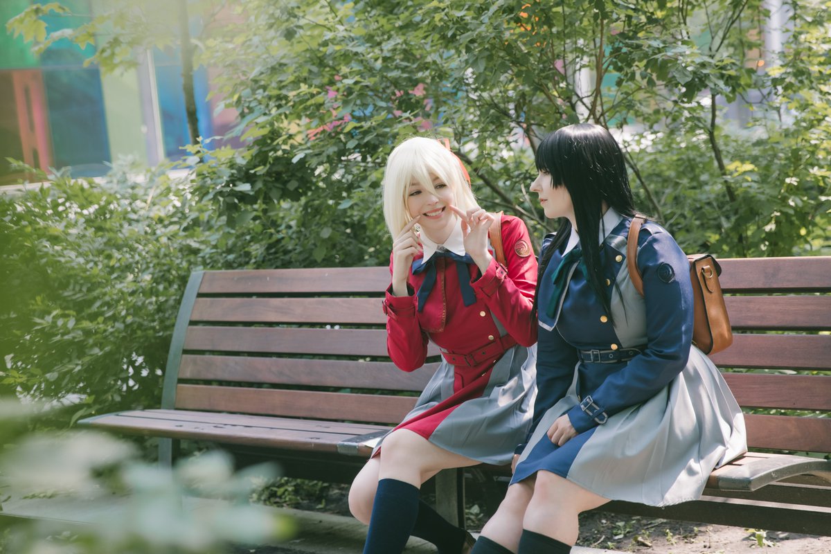 ValkyDesigns's tweet photo. "I can't leave the person in front of me to just die."

📷 @summer_8059 
@SheyaChan as Chisato, myself as Takina
Cosplays from Aliexpress

#lycorisrecoil https://t.co/qmwUwXaUr5