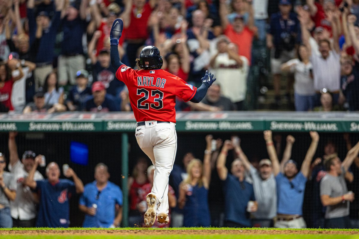 CleGuardians's tweet image. There's a magic in these walls. ✨

#ForTheLand | #GuardiWWWWins