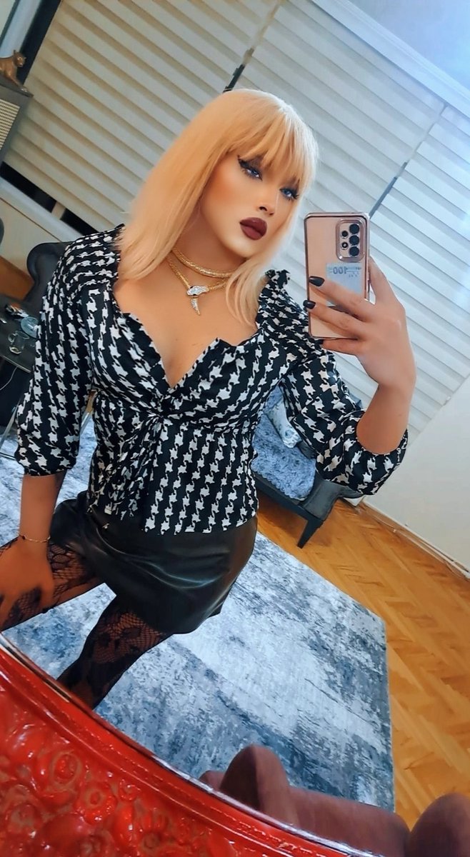 david49740's tweet photo. #kizilaytravesti https://t.co/wRDMZN9Mlt
