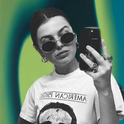 and you know what yeah I did post this on my story idc #NewProfilePic