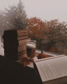 gingerspiceread's tweet photo. hi guys! i am not new to #booktwt but i want interactions so bad and it is fall season finally! 

she/her
taylor swift
and i make most things my entire personality 

my fav books are
marriage for one 
bittersweet memories 
magnolia parks

interact to be moots love you all🫶🫶 https://t.co/wjZf9gYk5x