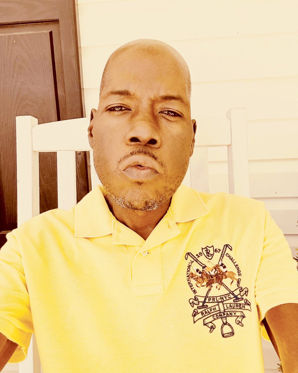 Mr_Polo_Dro's tweet photo. I’m still around just in a different city… SC life enjoying my peace !!!! https://t.co/8hFHpR2gMY