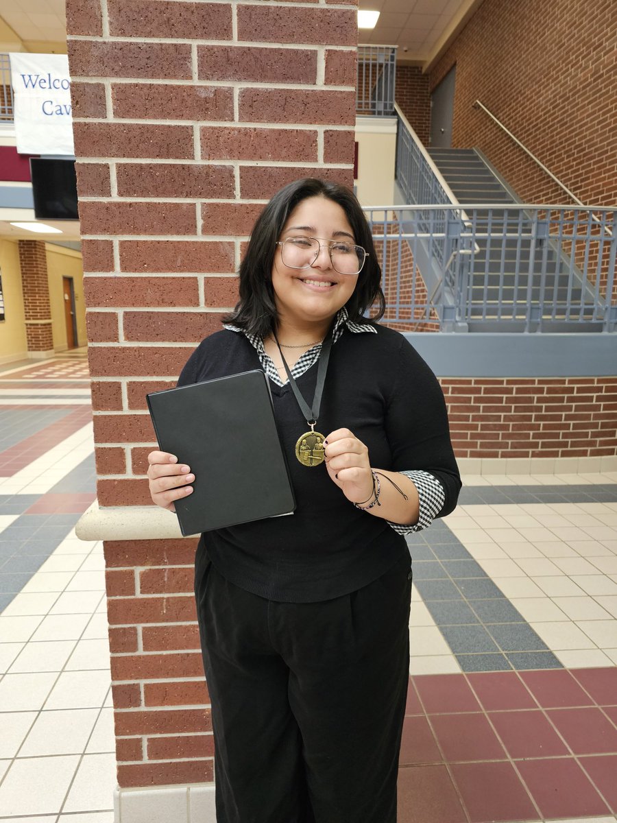 CCHS_DebateTeam's tweet photo. @CaneyCreekHS First tournament of the year in the books and we came home with some hardware! In poetry Camila 5th, Daniela 4th, Informative Melanie 5th, Prose Yovana 3rd, an LD quarterfinalist, an Impromptu semifinalist! #talkpretty https://t.co/YD4k4Yq0fQ