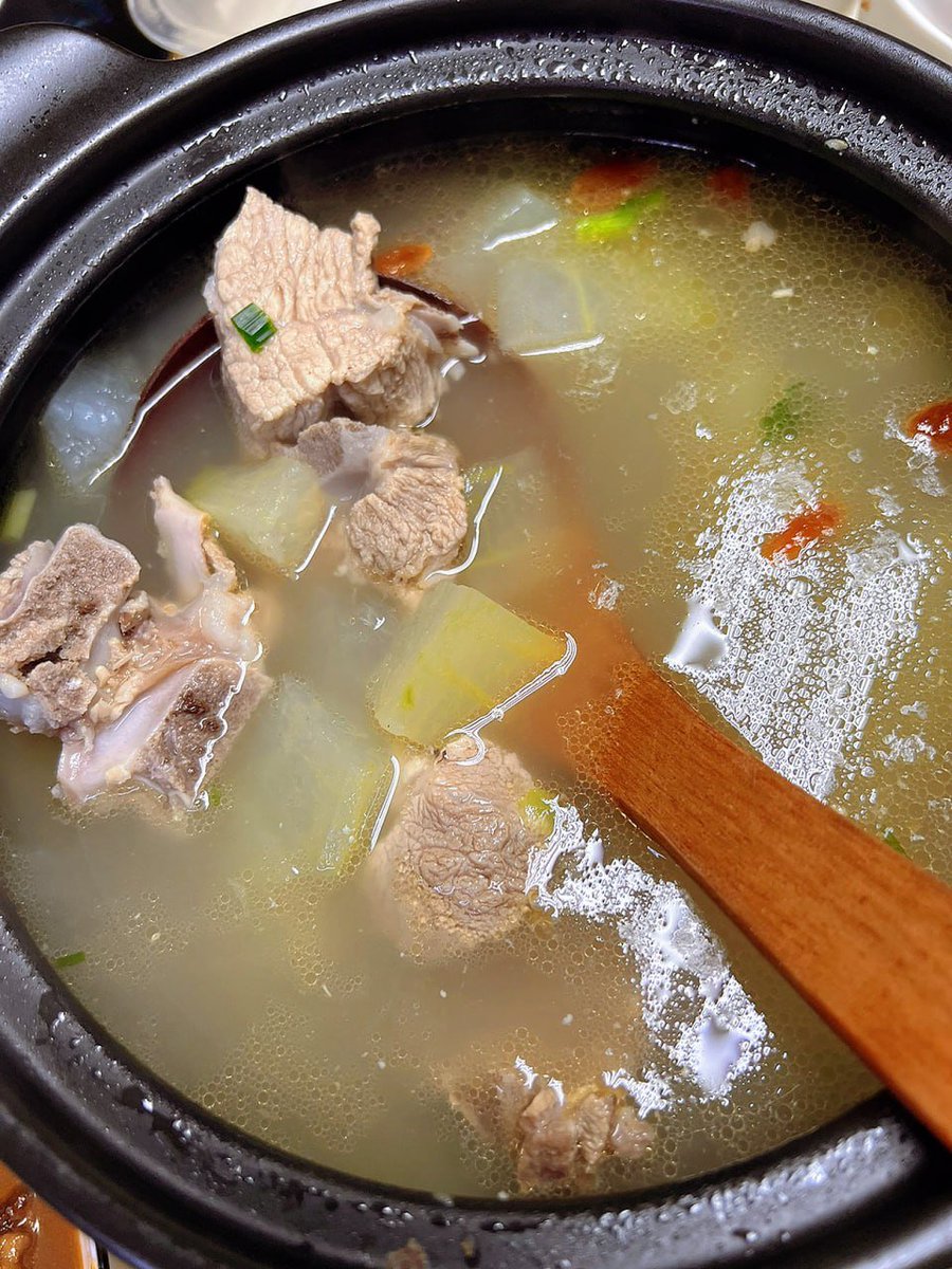REALLIESTHEFACT's tweet photo. cook some home cooking https://t.co/vodOTwuQL4