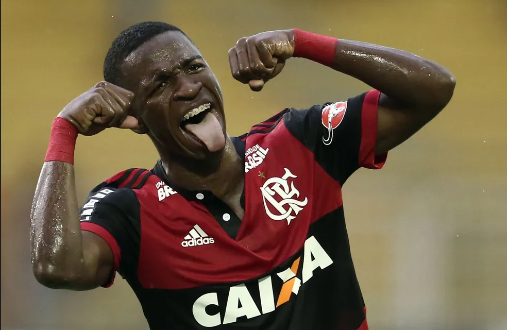 alexcrfla's tweet photo. TRADIÇÃO MESMO É ISSO AQUI

não importa a fase, o chororo será eterno https://t.co/BieGOi1R0k