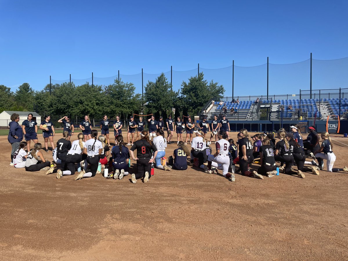 TCNJ Softball tweet media