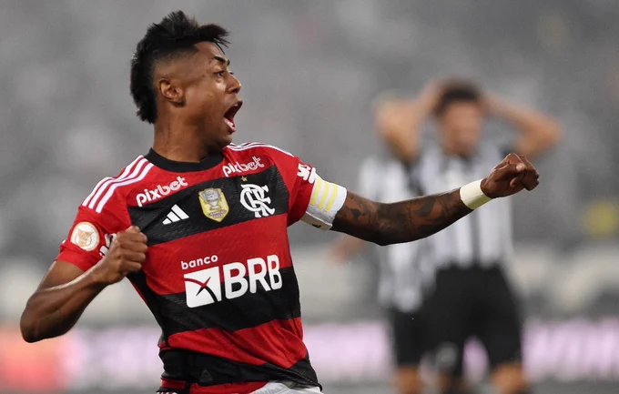 F5ETuu4XIAAfHWY?format=webp&name=small