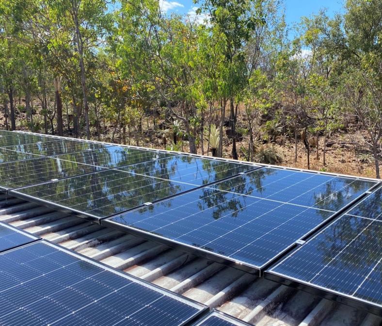 solarcitynt's tweet photo. 5 Benefits of Residential Solar

1: Solar panels are increasingly affordable
2: You can save money by going solar
3: You can keep the lights on when the grid goes down
4: Solar will often increase the value of your home
5: Solar systems work in a variety of climates https://t.co/XE0o0QBt7s