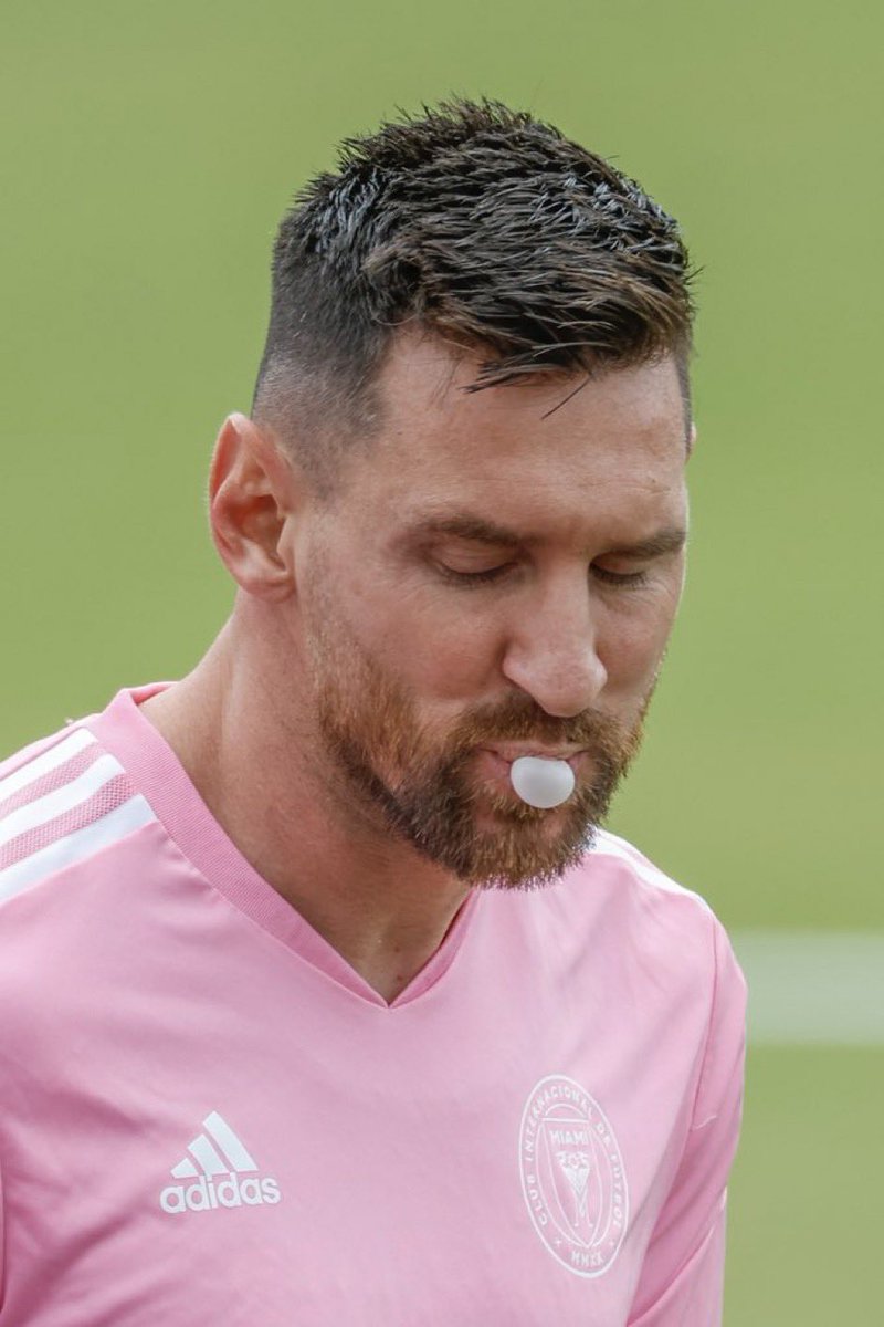 WeAreMessi's tweet photo. https://t.co/FyUoJIOXby