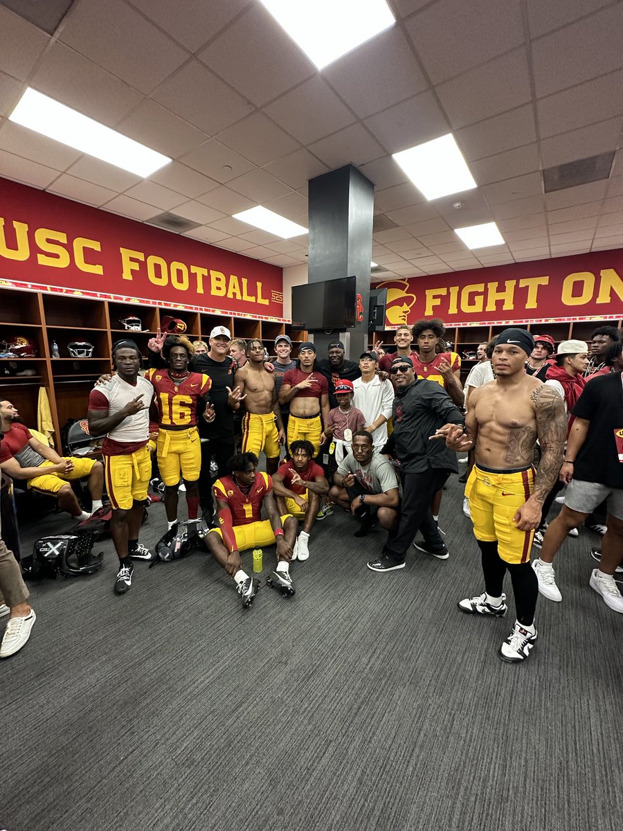 Great team win Proud of these Guys ✌🏽