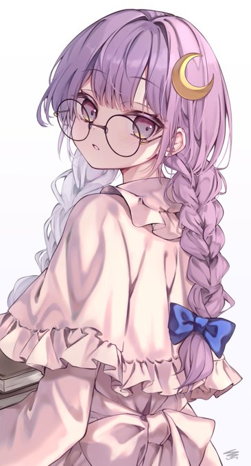 「bespectacled earrings」 illustration images(Latest)