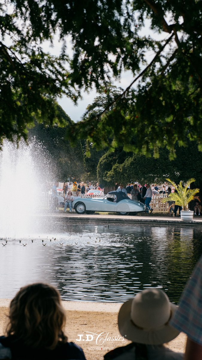 JDIconic's tweet image. A glorious Day 2 at Concours of Elegance at Hampton Court Palace today.

An amazing selection of Jaguar’s out in force today on the showground’s.

If you are coming to Day 3 today, please do stop by and meet our team on Stand 41.

#jdclassics #concours #hamptoncourtpalace