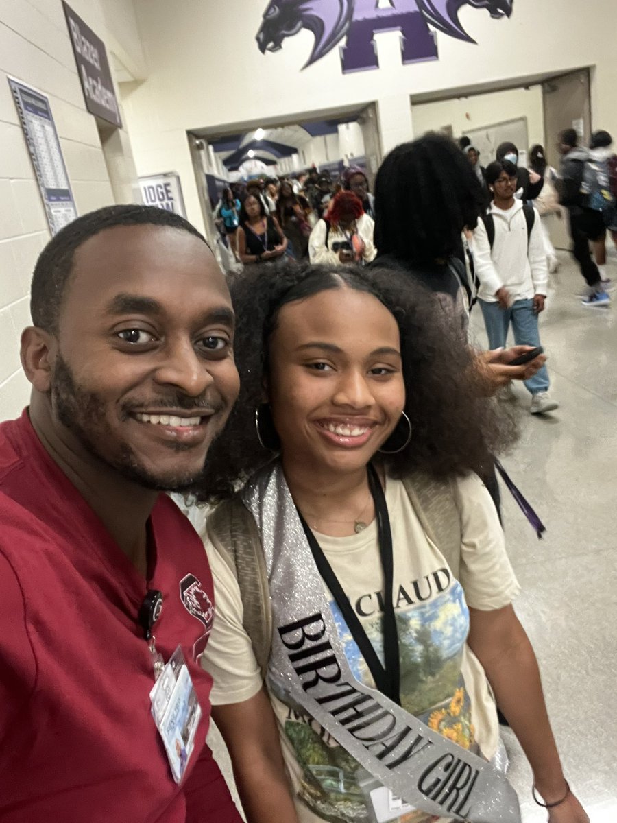 Happy Birthday to Linda! <a href="/RidgeView_StuCo/">Ridge View StuCo</a> <a href="/rvhs/">Ridge View High School: A Med Pro Magnet</a>