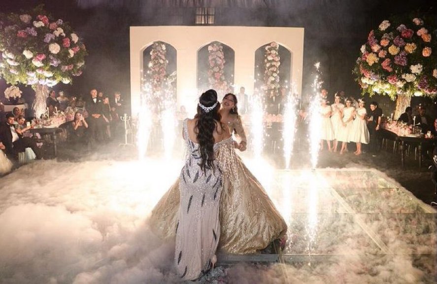 MarcelaSaebL's tweet image. Las narcofiestas. 

*siempre tan ostentosas.  🤌🏽😂