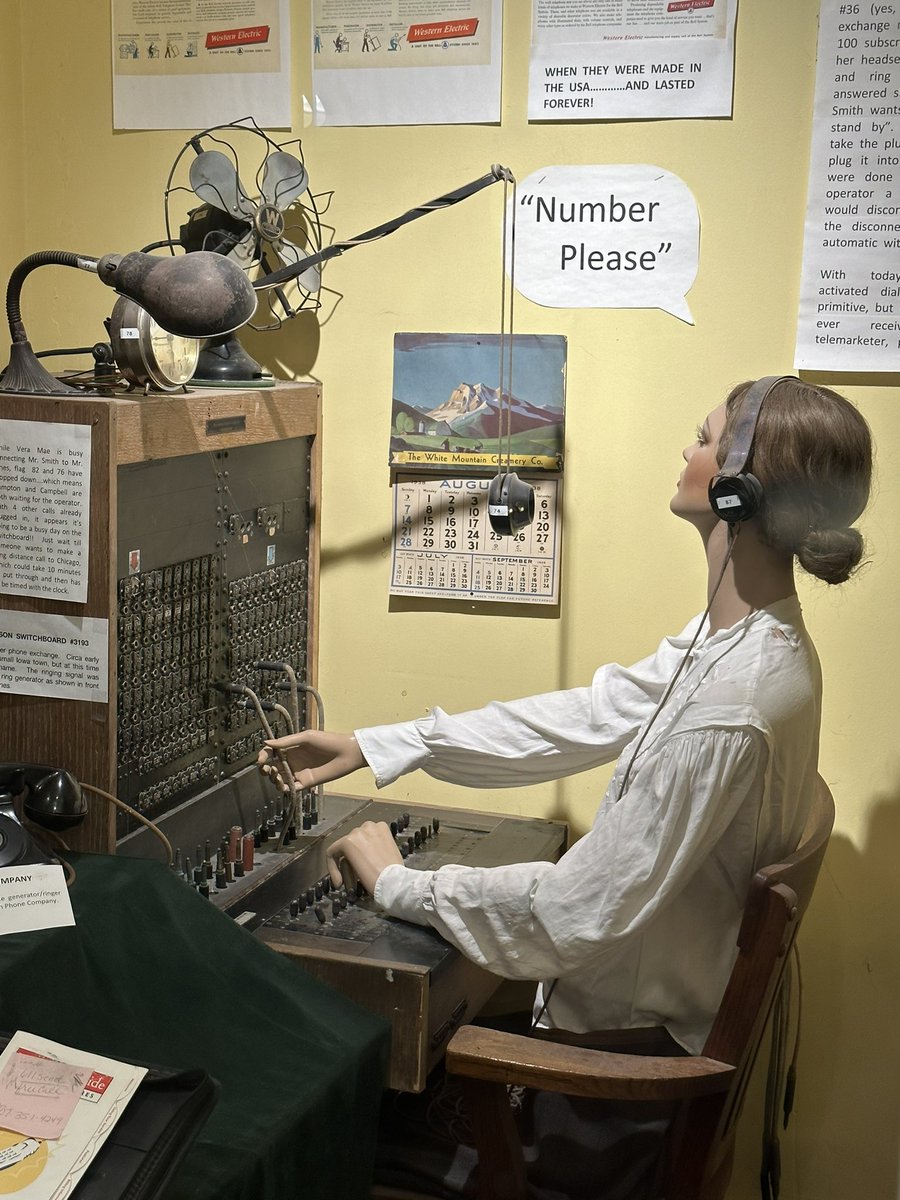 RansomJones23's tweet photo. Call me maybe https://t.co/BOKZzhwLJb