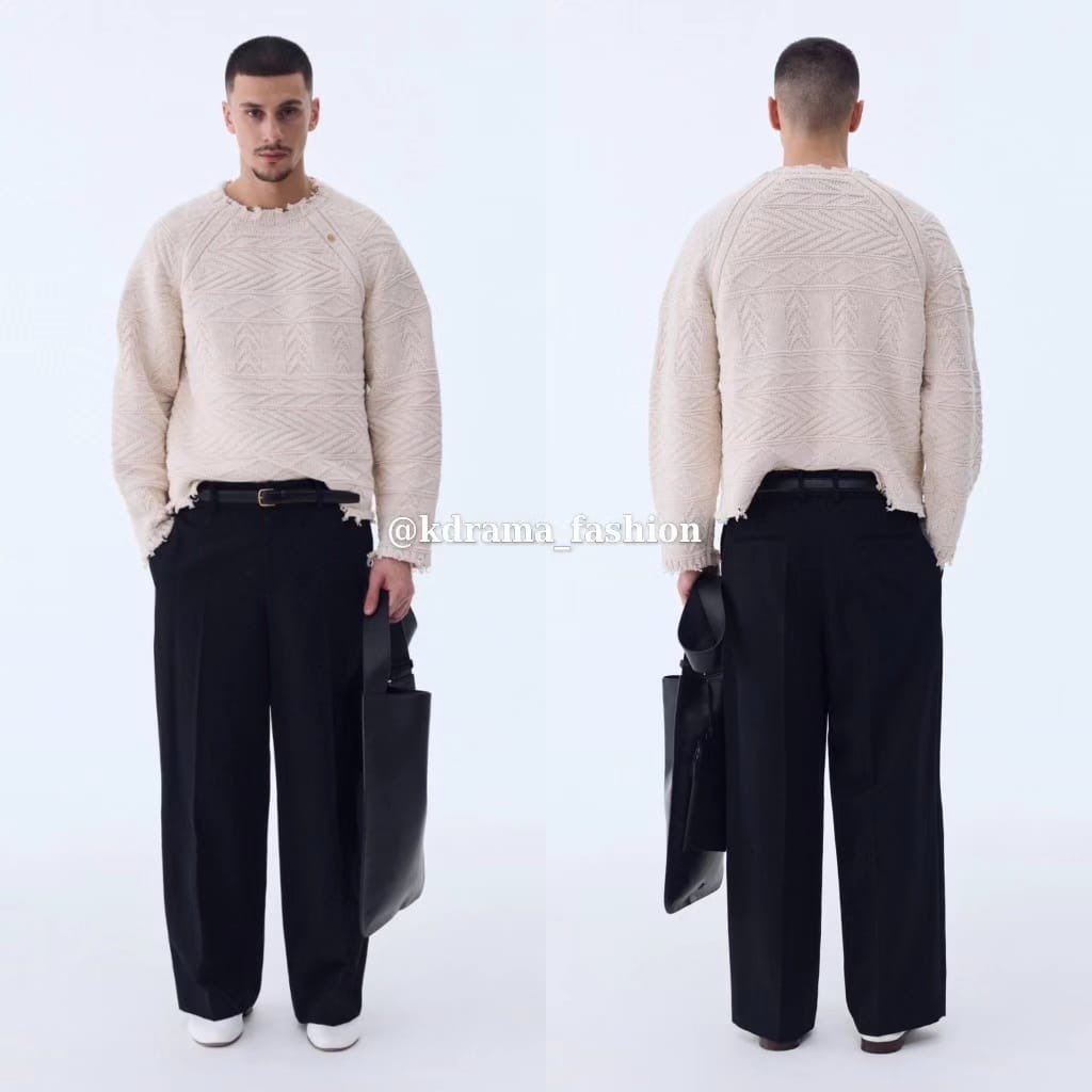 kdrama__fashion's tweet image. #HwangMinHyun wore #RECTO &amp;amp; #MAISONMARGIELA Sweaters in #MyLovelyLiar Episode 8 &amp;amp; 3.
#황민현 #소용없어거짓말 #드라마패션 #렉토 #메종마르지엘라 #kdrama_fashion #kdramastyle #hwangminhyunstyle #hwangminhyunfashion #황민현패션 #황민현스타일