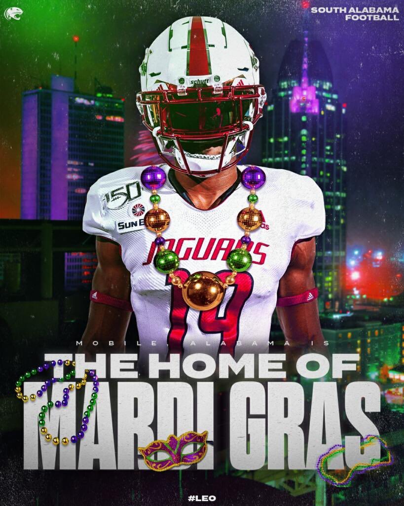 FearTheWaveBlog's tweet photo. FINAL:

Tulane 37
South Alabama 17

Nice parade tonight by Krewe d’Feat https://t.co/osPmOijmI2