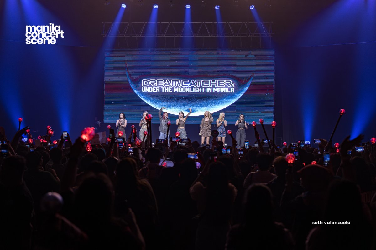 manilaconcerts's tweet photo. we're living in a fairytale with @hf_dreamcatcher ✨
More photos: https://t.co/FASFQcRcXh
DREAMCATCHER "UNDER THE MOONLIGHT" IN MANILA
August 28, 2023
Presented by @RandomMindsPH
#드림캐쳐 #DREAMCATCHER #DreamcatcherInMNL
#RandomHitsLive
📸 Seth Valenzuela https://t.co/20hLPZLEPe