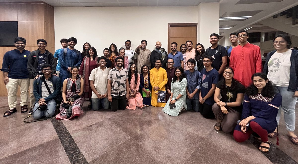 AdhesionLab's tweet image. Brilliant evening of music with @stringstruck and Anubrata Chatterjee hosted by @spicmacayiiserp. As always none of this is possible without student volunteers. Thanks again !