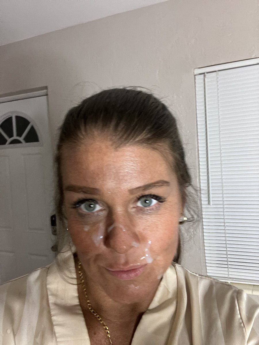 mssweettea_77's tweet photo. Facial anyone ? https://t.co/MWI07qRXaj