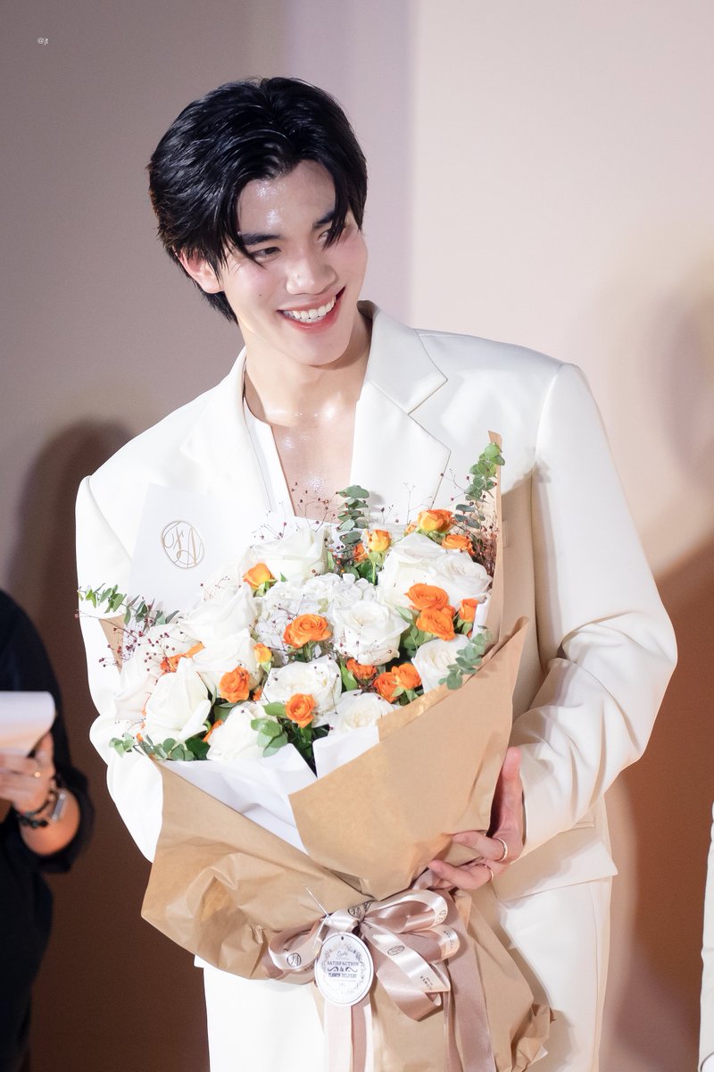 น่ารักจังเลยยย 🧡💐
<a href="/tawattannn/">FOURTH</a> 
#THERITZCLINICXGeminiFourth 
#Fourthnattawat #โฟร์ทณัฐวรรธน์