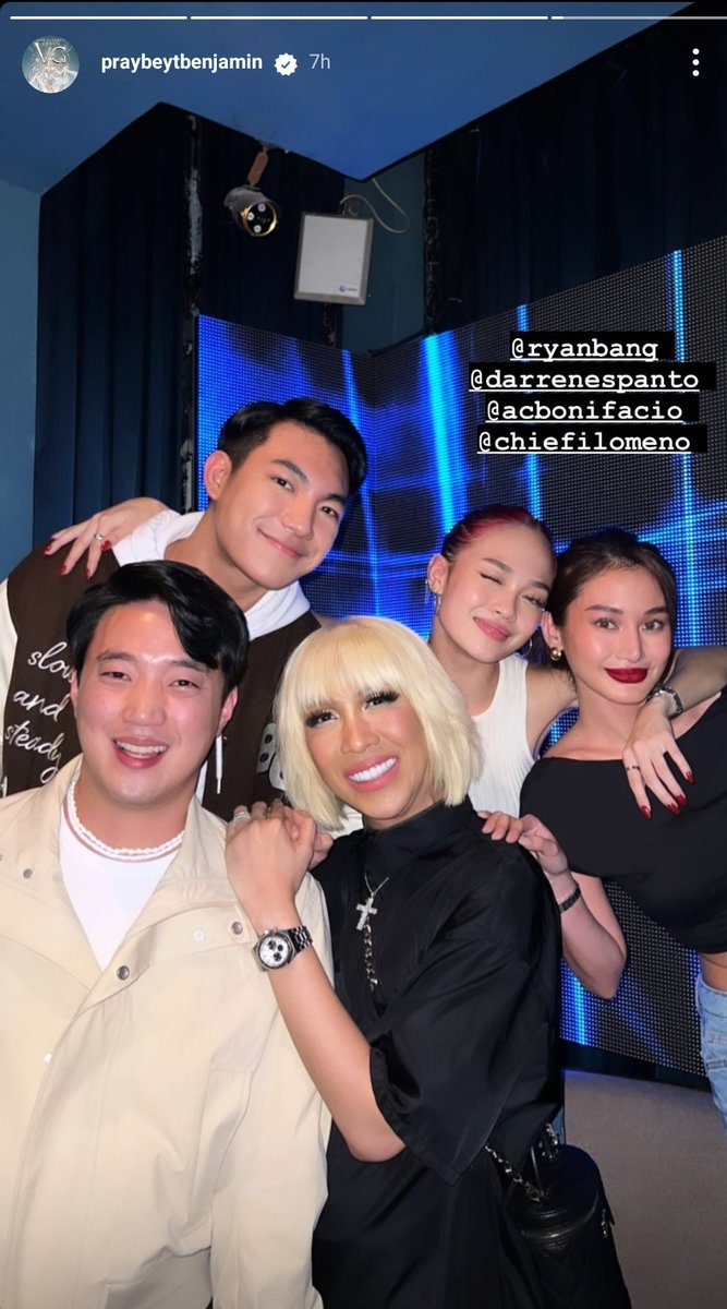 _acbonifacio's tweet photo. OMG?!?!??!😭

#ACBonifacio #ViceGanda #DarrenEspanto #KiannaDy #ChieFilomeno #RyanBang https://t.co/yLYcdPg7OM
