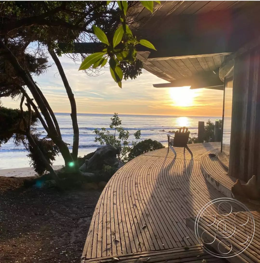 trialNerr0r_'s tweet photo. #JustLikeThat #BeautifulHomes #PrivateBeachHouse #GesnerBeachHouse #Malibu #California #HarryGesner https://t.co/wdseaa1SMM