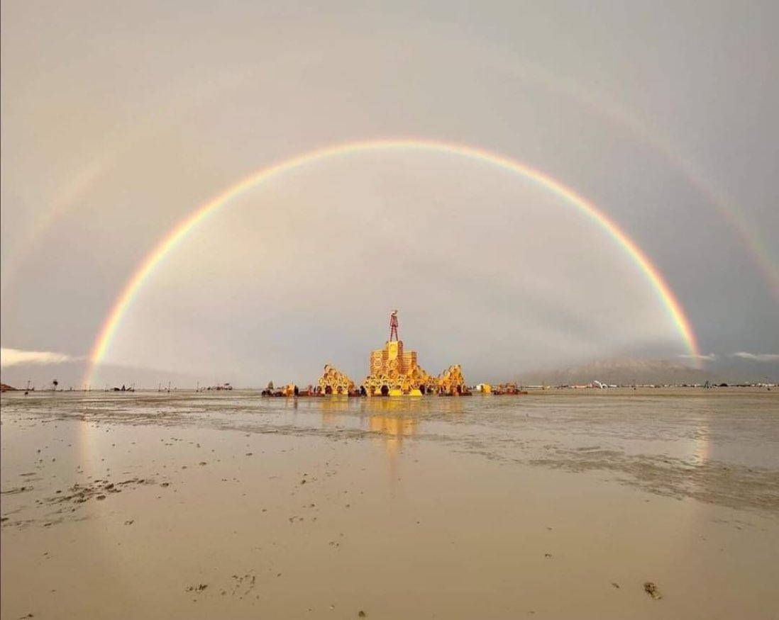 Nice to see Peter Shapiro getting some use out of his GD50 Rainbow Machine at Burning Man