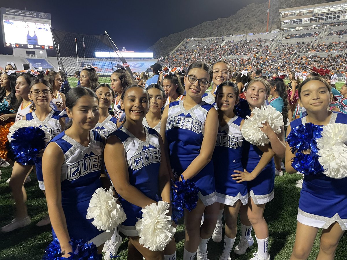 Laura_TMedina's tweet photo. @CheerCjhs you did it! Incredibly proud of you all! It has been an exhausting week but so rewarding. Great teamwork 💙🦁 @AraceliV_CJHS https://t.co/MN4FHZx9Y8