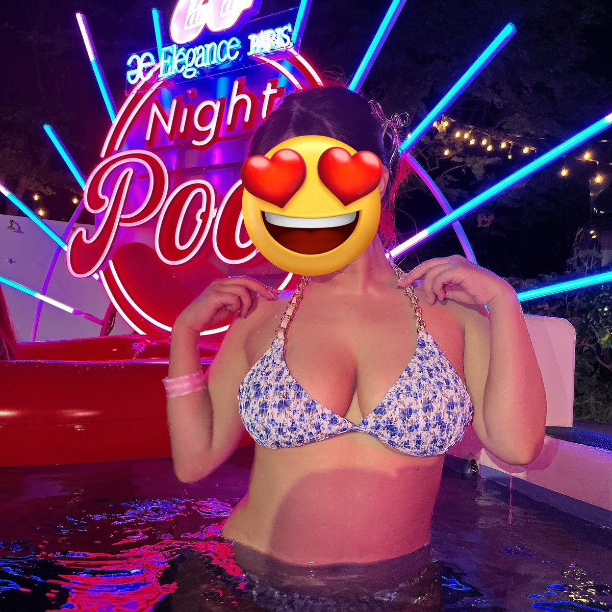 ShoKirisaki's tweet photo. 200枚くらい写真とったから素材ありすぎる、美女と行けたのは夏の締めくくりにふさわしかった https://t.co/vpnhfFFExn