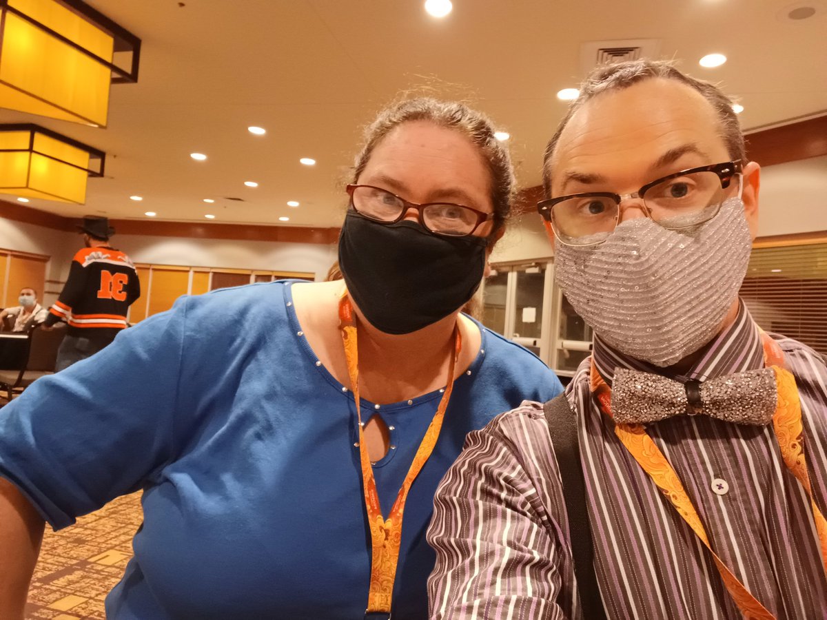 Surprise #cokocon2023 #authorscavengerhunt. <a href="/seananmcguire/">Seanan McGuire</a> and K.A. Bledsoe, who were out in the wild playing a card game together.