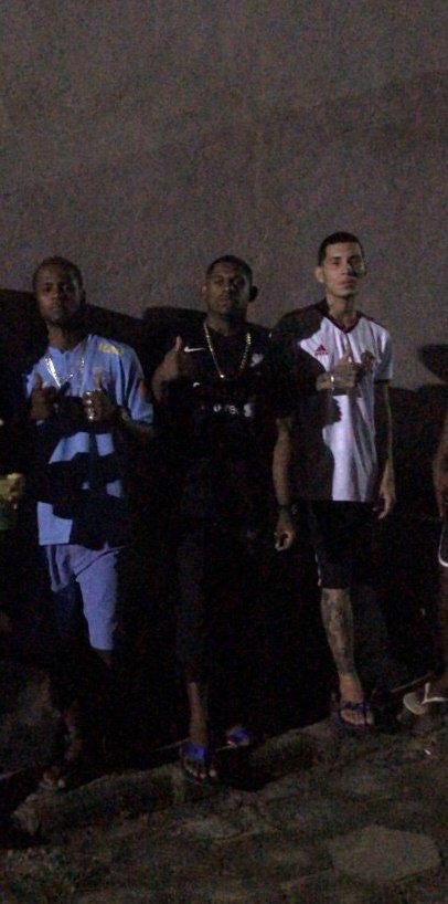Liberdade pros amigos 🤬