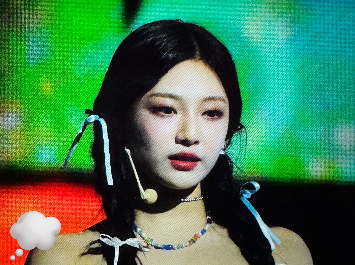 vvmolayovv's tweet photo. 230902

#닝닝 #에스파 #ningning #aespa https://t.co/kcbO9kOgGM