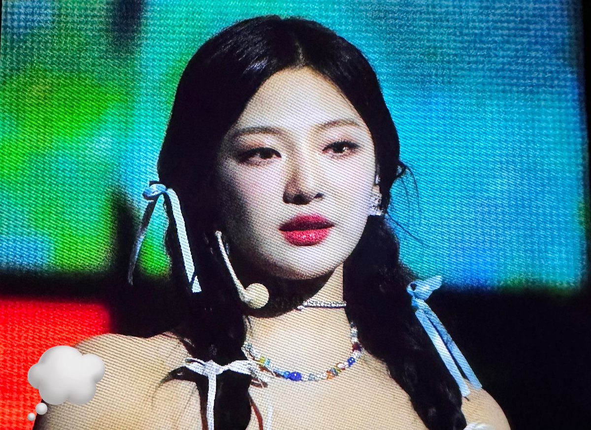 vvmolayovv's tweet photo. 230902

#닝닝 #에스파 #ningning #aespa https://t.co/kcbO9kOgGM