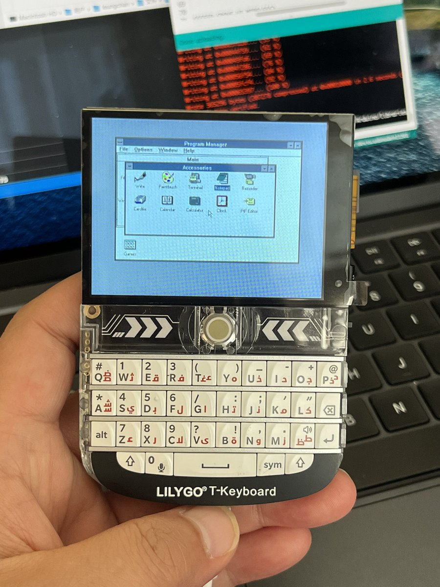 A display mock up if running MS Windows 3.0 on T-Deck