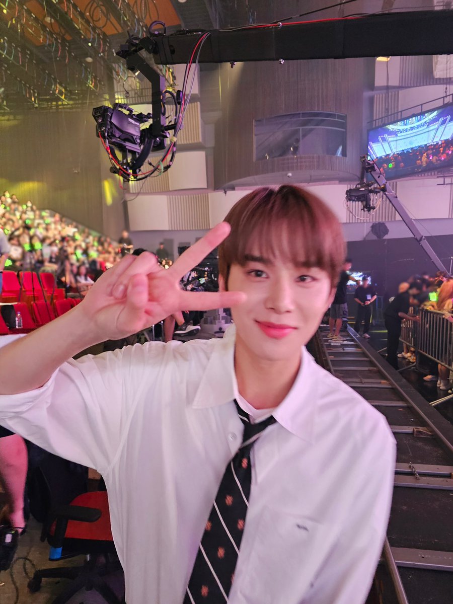 쇼! 음악중심 tweet media