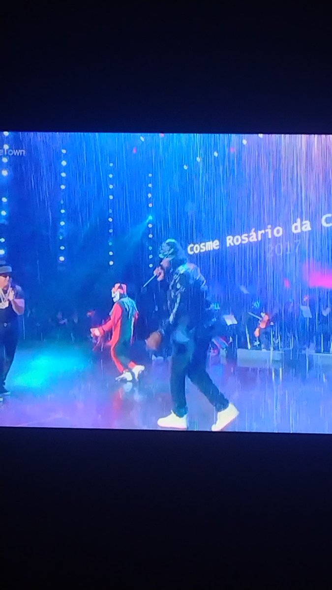 vesgakpop's tweet image. Racionais Mc&apos;s na TV aberta
#Racionaismcs