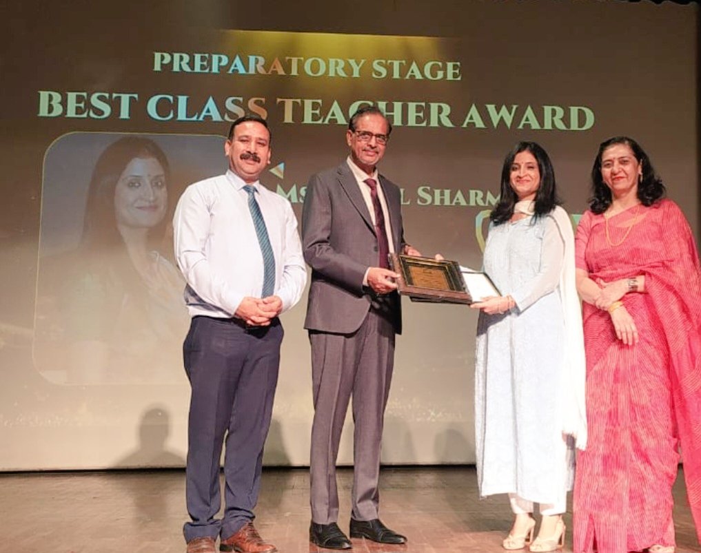 parulshar1984's tweet photo. "Sing we the praises...to Ahlcon do we belong." 
Beaming with gratitude,delight and bliss for receiving the best Class Teacher Award-23. My heartfelt thanks to the school management, @ashokkp @Ahlconpublic1 @seemasoniaps @MamthaSays @aarathik007 @aarathik007 and all my friends. https://t.co/LfVMApilI9