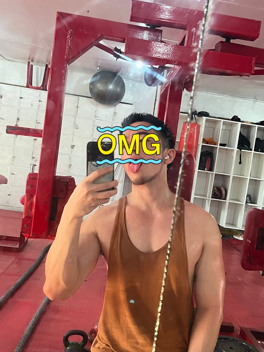 Alter_ph_'s tweet photo. Sexy
Makinis
Malinis
Masarap
Makalat
Inked
Introvert
Makulit
Ang kwela ng tweets niya tapos mukha siya seryoso palagi.
Jowable 

Happy happy birthday @JanRed1222 https://t.co/MvMFmNSs9w
