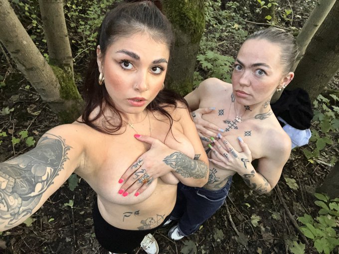 Go follow @creamsodaaa____  She's back on OF with some new outdoors content... 👀🥵  🔗 Links in comments<a class="tags" target="_blank" title="On Twitter" href="/?out=eyJ0eXAiOiJKV1QiLCJhbGciOiJIUzUxMiJ9.eyJpYXQiOjE3MjIzMjM1NDMsImlzcyI6InR3cG9ybnN0YXJzLmNvbSIsIm5iZiI6MTcyMjMyMzU0MywiZXhwIjoxNzUzODU5NTQzLCJyZWRpcmVjdF91cmwiOiJodHRwczovL3R3aXR0ZXIuY29tL2NyZWFtc29kYWFhX19fXyJ9.9ZnzFvGTqoJYQEJ8qfWfkCs7pYB_HZFYTjUlTxD-6GmZvZnyw-y-zfMNjzV2a-Mq5kXpDFAN98gYJK4vWeVD_A">@creamsodaaa____</a>