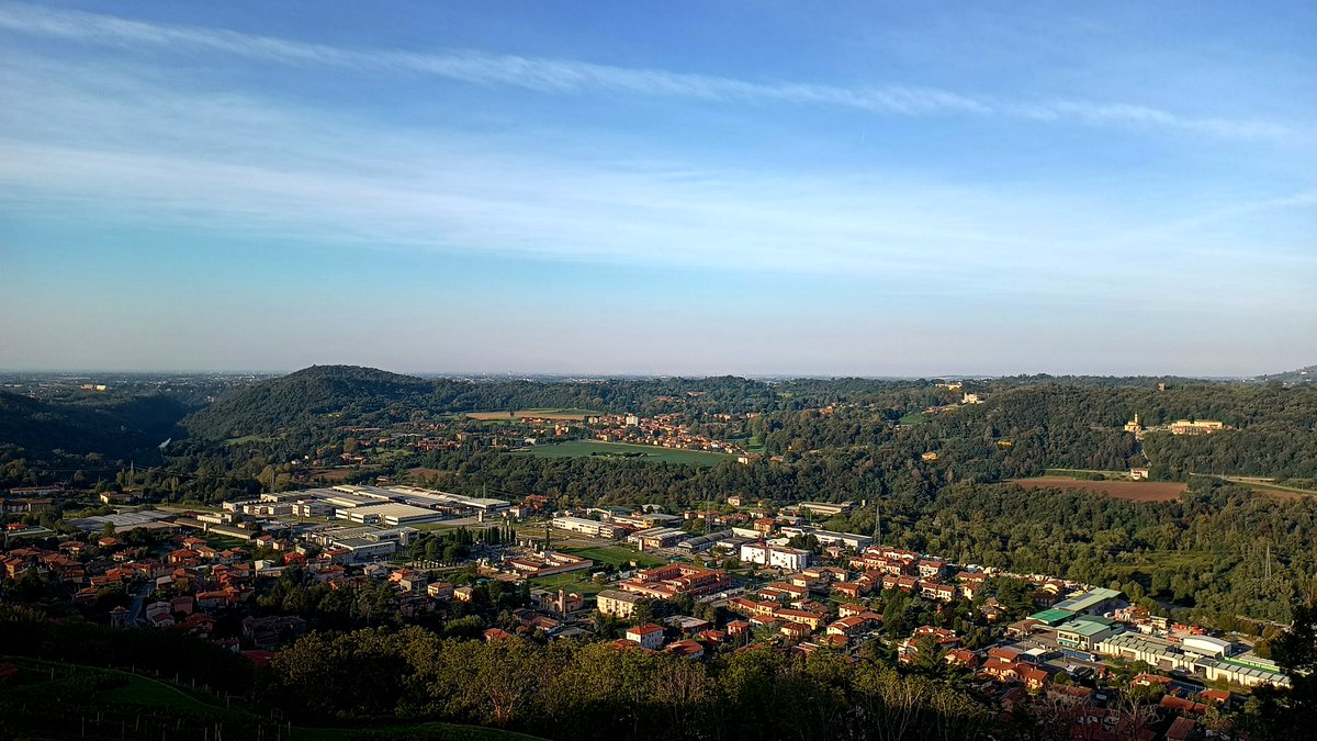 luigifoschini's tweet photo. I think I have left one lung along the trail... 🤣🏃‍♂️ #runningtime #iocorroqui #RunItaly https://t.co/0MreoOrlUF