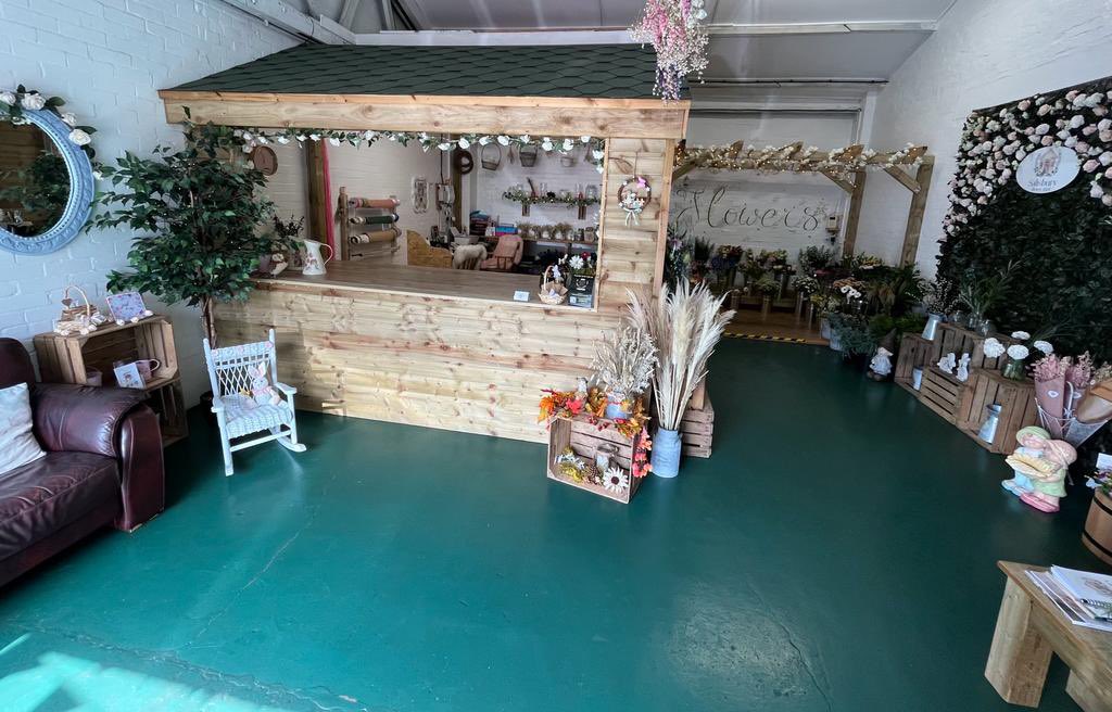 Fresh flowers for all occasions🌸 Mon-Fri 9am ~5pm
🌺 Saturday 9am ~3pm
🌼 Sunday - Closed

Tel: 01722 701041
Mobile: 07977 126076

Local delivery available 

Free parking outside the flower shed. 
59G Old Sarum Business Park, Salisbury. SP4 6DZ