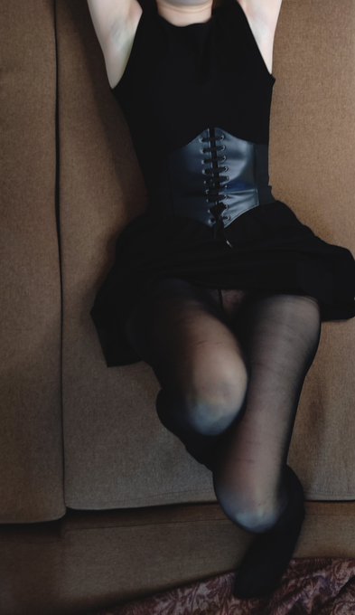 I like to wear nylon tights without panties 🤩🤩🤩 #Mistress #nylonfetısh #armpitslovers https://t.co/W<a href="/tag/mistress"class="tags">#Mistress</a><a href="/tag/armpitslovers"class="tags"><span>#armpitslovers</span></a><a href="/tag/nylonfet%C4%B1sh"class="tags"><span>#nylonfetısh</span></a>