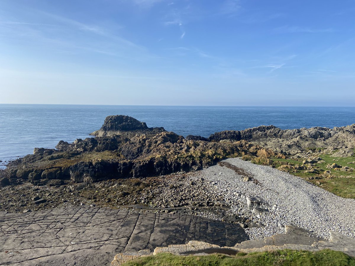 Weather conditions winning over radio conditions but still getting some good contacts in the log in IOM de GD5BDX with GD6DX and GD2TT.