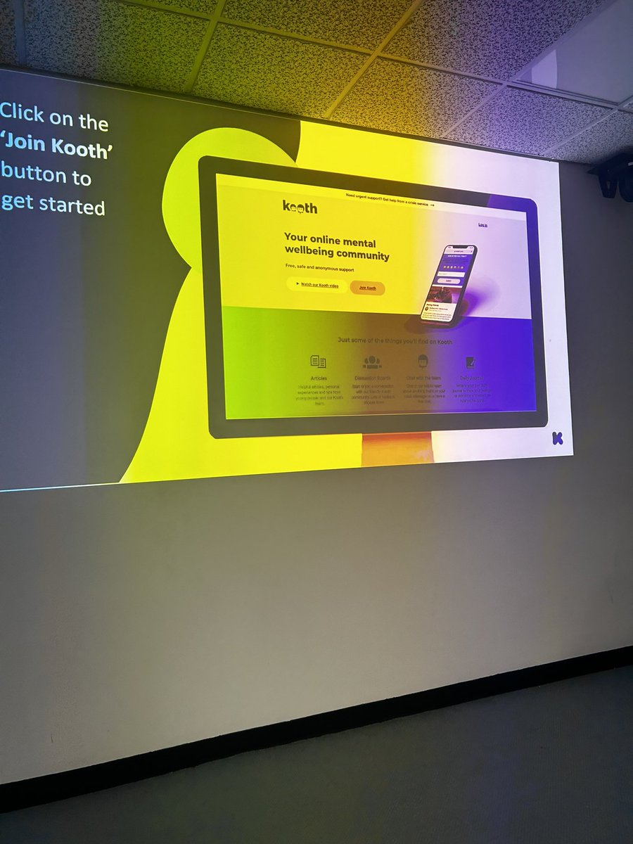 inverclydehvt's tweet photo. Lovely to have some information on @kooth_plc at a team meeting. kooth offers free and anonymous digital mental health and wellbeing support for all those between the ages of 16 to 25 in Inverclyde. https://t.co/jSgK8BpsLC @YourVoiceInver @InverclydeHSCP @NHSGGC @Inverclyde_EPS https://t.co/0xYyKTpGST